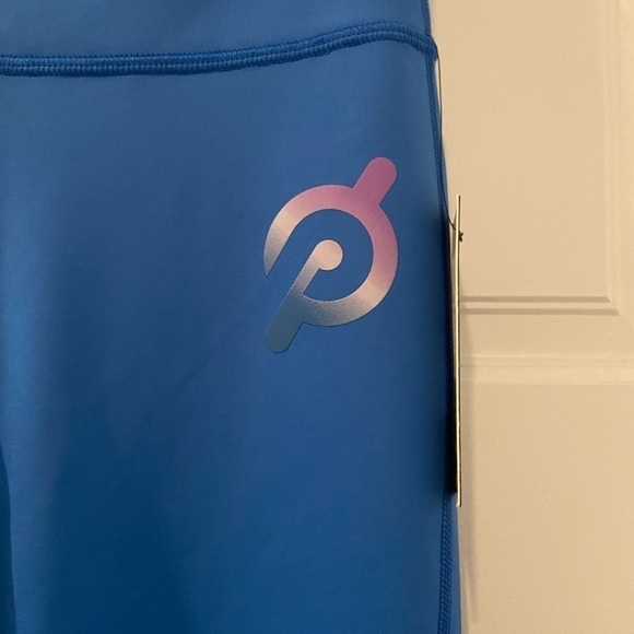 NWT Peloton Blue Mission Capri Leggings w/ Colorful Peloton Logo & Pocket Small - Picture 6 of 7